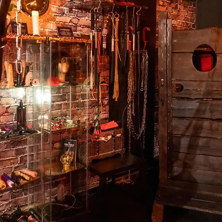 Apartment Bdsm Blackkingdom Freiburg im Breisgau