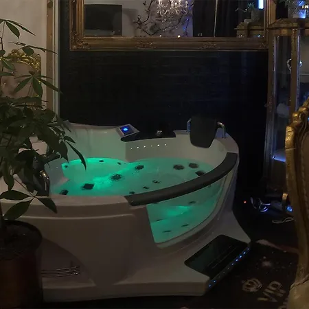 Apartment Bdsm Blackkingdom 3*